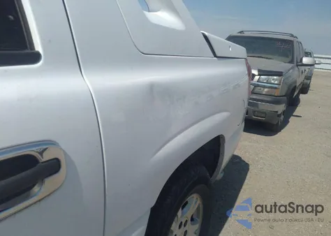 2004 Chevrolet Avalanche 1500 from USA, damaged, VIN 3GNEK12T24G141237